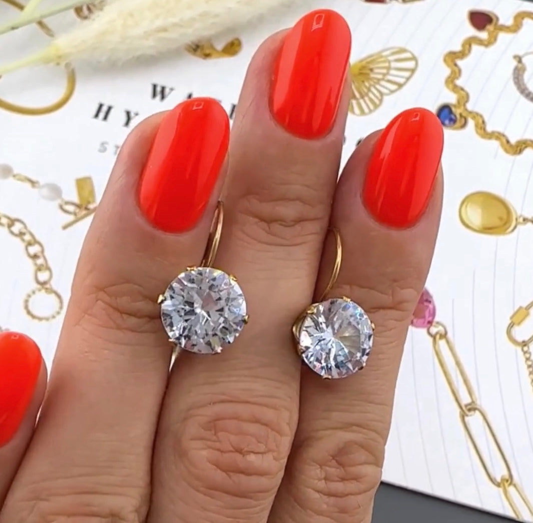 Beautifully styled cubic zirconia earrings stylish & elegant. 2 x 1.1 cm. Code 87402