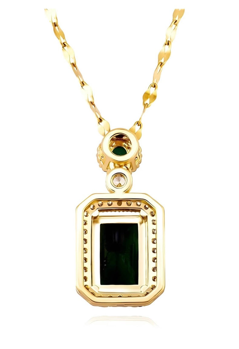 Stunning imitation emerald gold plated necklace, beautiful & stylish. 40+5cm. Code 87333