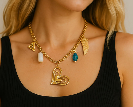 Stunning heart necklace with cubic zirconia charms, stylish & elegant. 40+5 cm. Code 90769