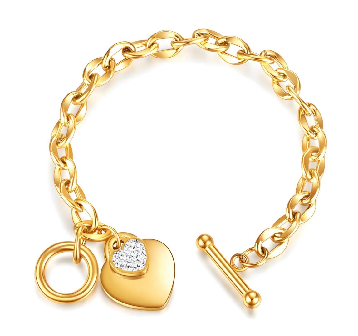 Link bracelet with heart charms. 17cm. Code 87722