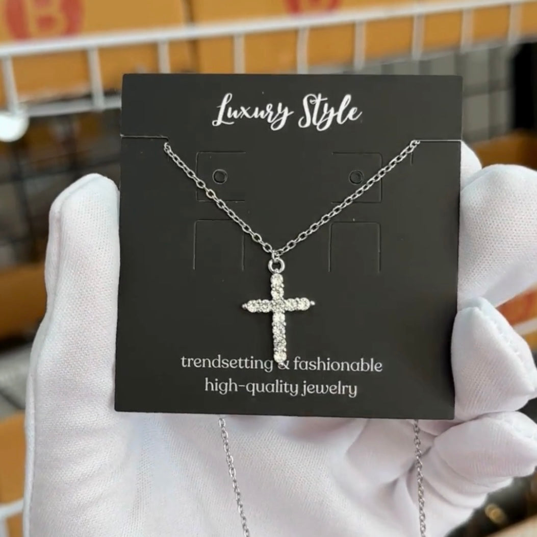 Crosses Necklace Silver Plated. Code 87701