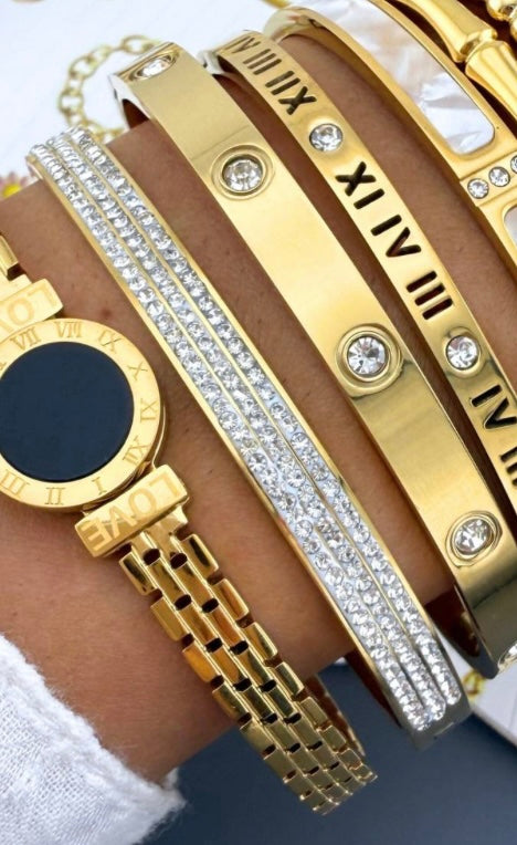 18k gold plated bracelet encrusted with cubic zirconia. 6.5cm. Code 89646