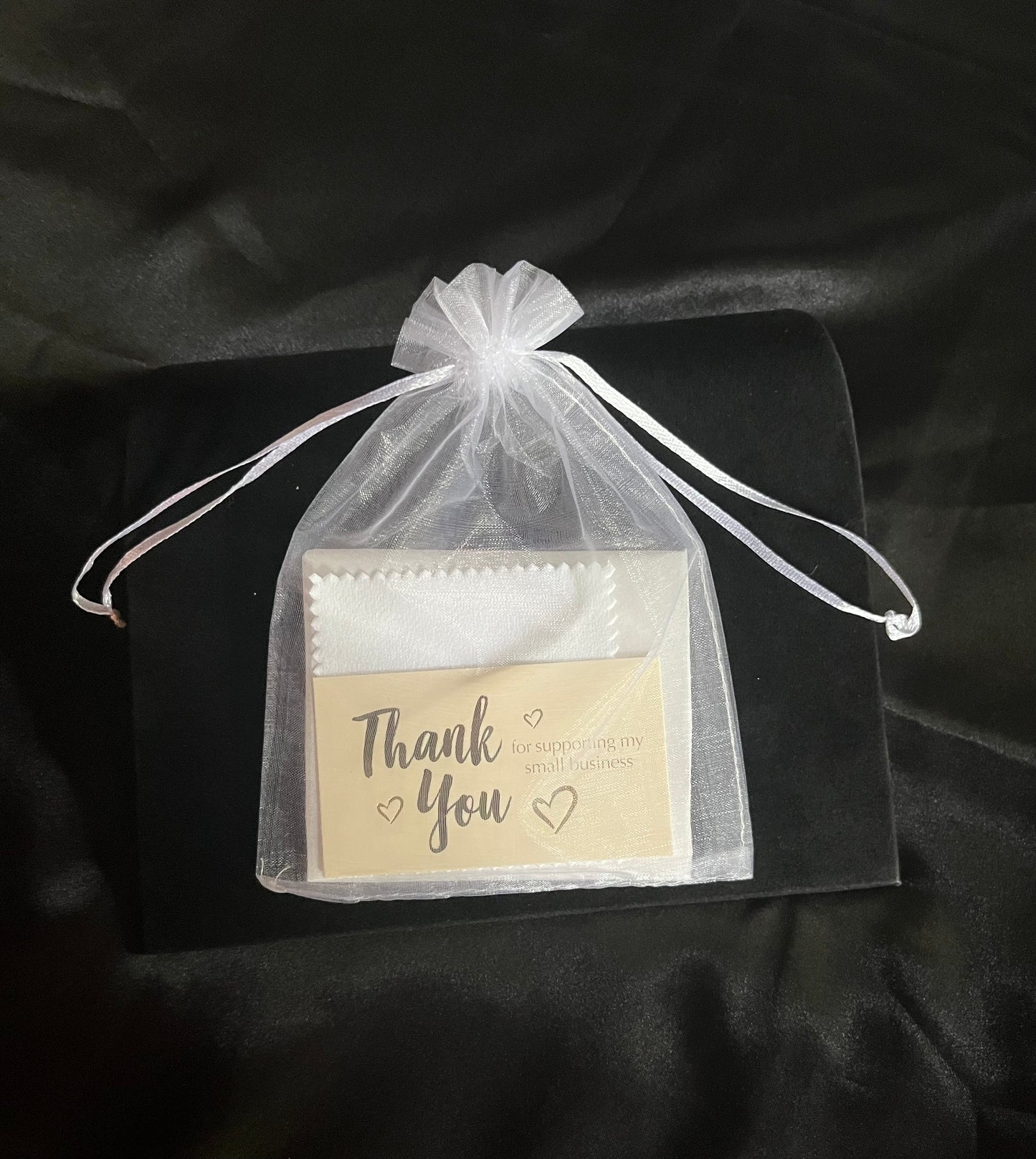 Beautiful gold plated ring with cubic zirconia stones. Adjustable fit. Code 87447