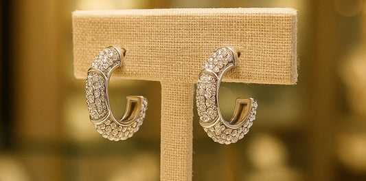 Beautiful & stylish earrings with cubic zirconia 1.6 x 0.3. Code 88087