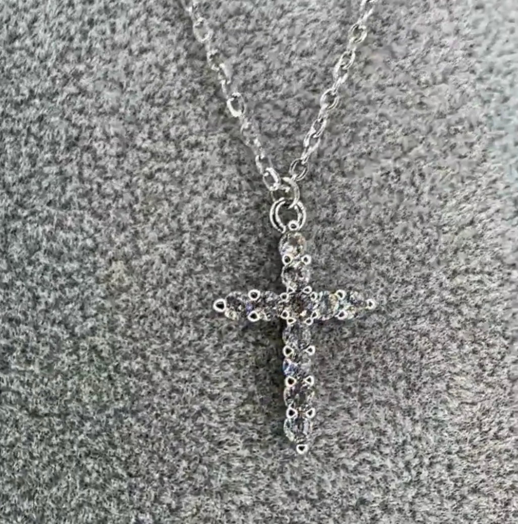Crosses Necklace Silver Plated. Code 87701